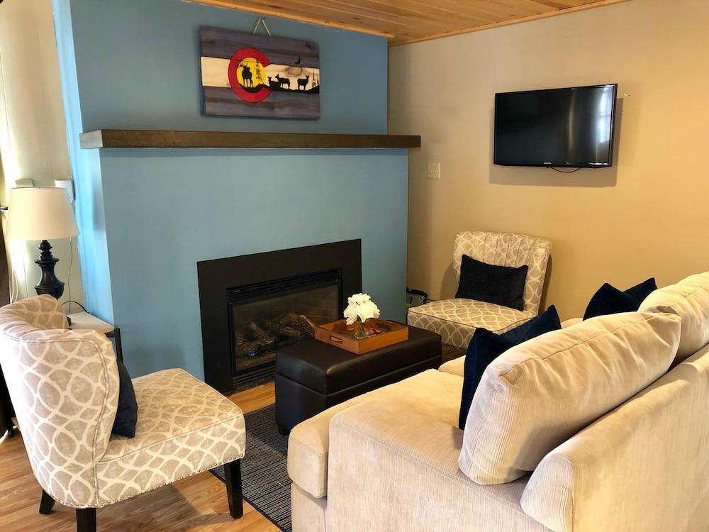 Nordic Inn 마운트크레스티드부트 외부 사진