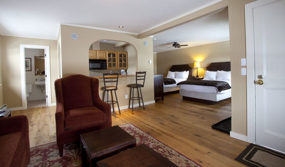 Nordic Inn 마운트크레스티드부트 외부 사진