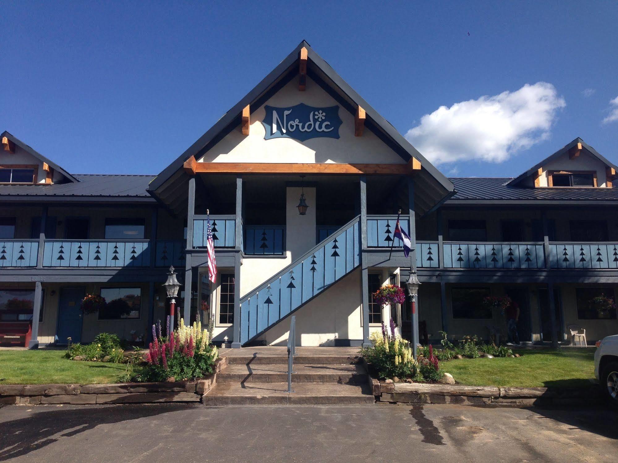 Nordic Inn 마운트크레스티드부트 외부 사진